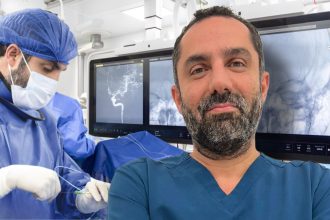 Neurocirujano Dr. Jimmy Achi