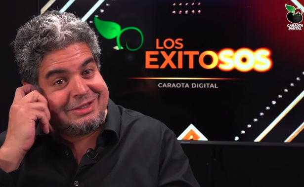 Tom Monasterios nominado al Cacique de Oro