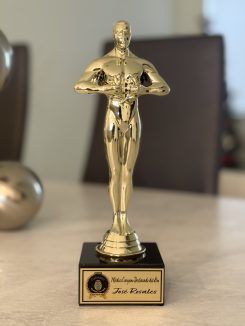 Cirujano venezolano Dr José Rosales recibe prestigioso en Miami