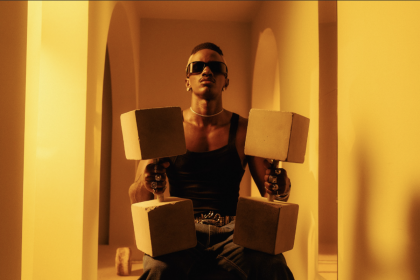 JUNIOR ZAMORA PRESENTA SU EP "UN VERANO EN CALIYORK"